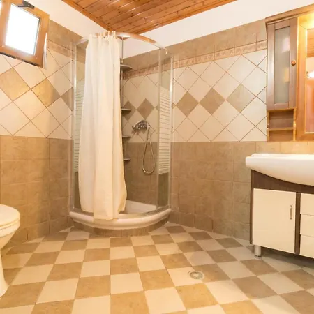 Roys Blu Apartament Kávos