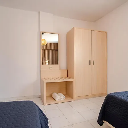 Roys Blu Appartement *